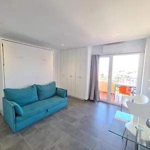 Minerva Gamonal , Benalmádena España